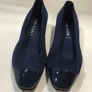 Anne Klein Flex  Navy Blue Women’s Size 7.5
